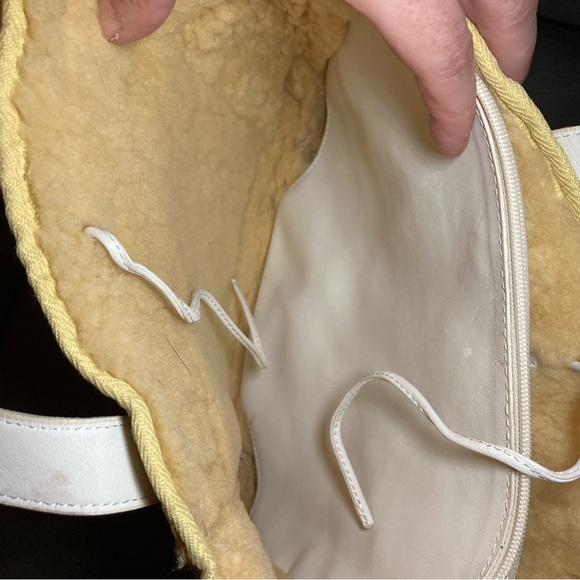 UGG Women's Tan and White Shearling Tote Bag - Picture 5 of 10